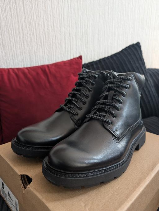 Buy & Sell Sark Guernsey - Photos for Brand new black leather gore-tex boots size 8