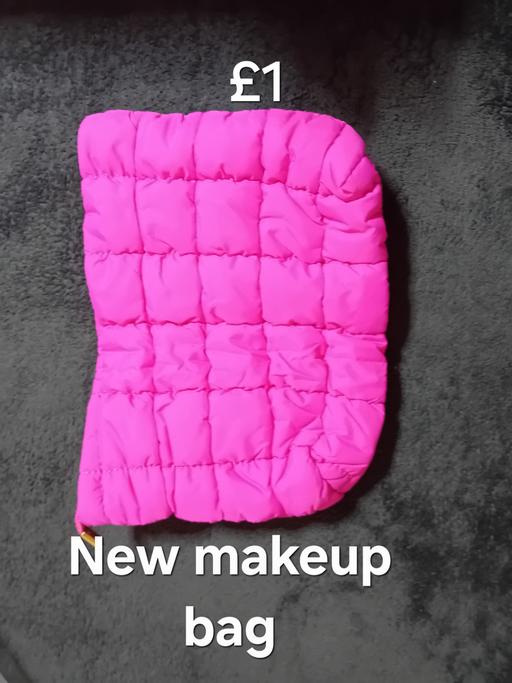 Buy & Sell Staincliffe Kirklees - Photos for brand new makeup bag