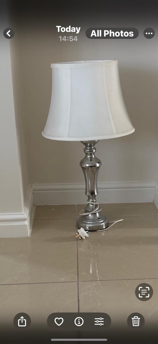 Buy & Sell Everton Liverpool - Photos for Table lamp