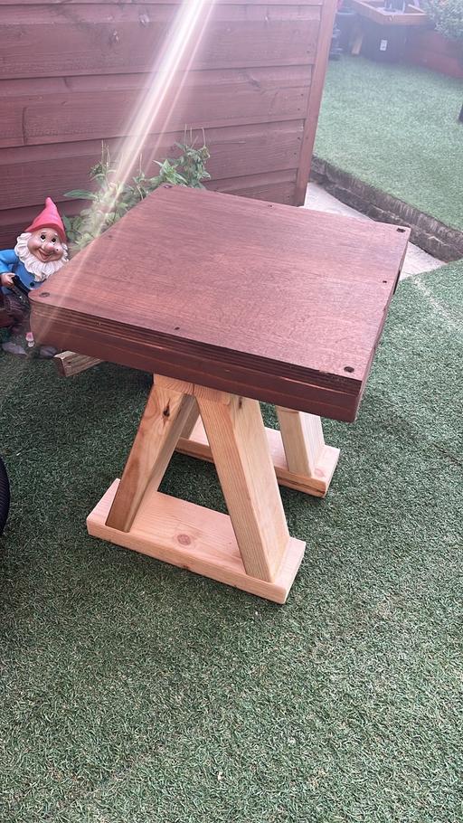 Buy & Sell Kimberworth Rotherham - Photos for Unusual small side table 