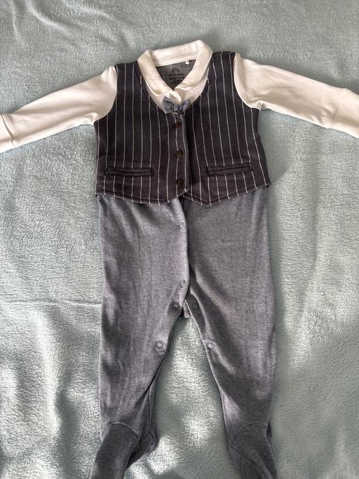 Buy & Sell Ribbleton Preston - Photos for Boys smart One piece waiscoat baby grow