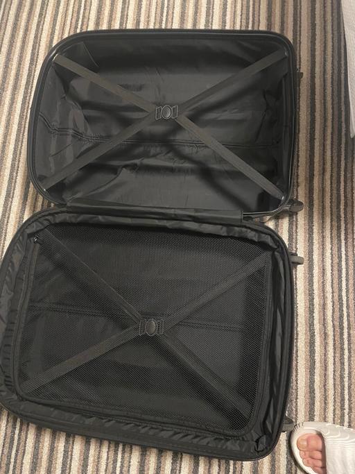 Buy & Sell Bardsley Oldham - Photos for Tripp luggage