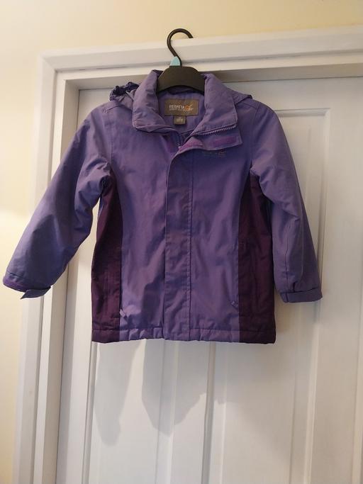 Buy & Sell Essington Wolverhampton - Photos for Girls Waterproof Padded Regatta Jacket