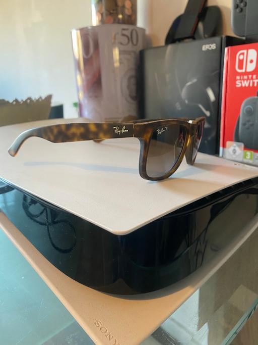 Buy & Sell Camberwell South East London - Photos for Ray Ban