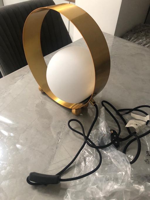 Buy & Sell - Photos for New Round gold table lamp