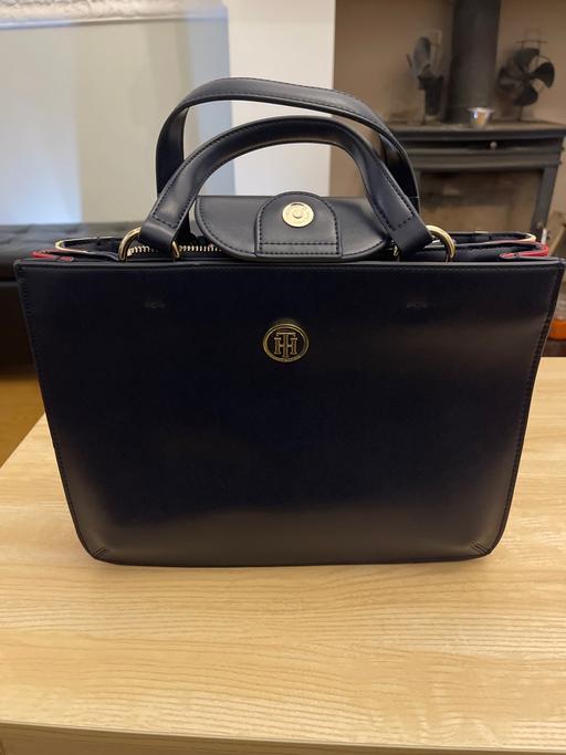 Buy & Sell Blakenhall Wolverhampton - Photos for Tommy Hilfiger Ladies Bag