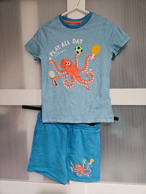 Buy & Sell Weston Point Halton - Photos for Age 3-4 M&S co-ord set