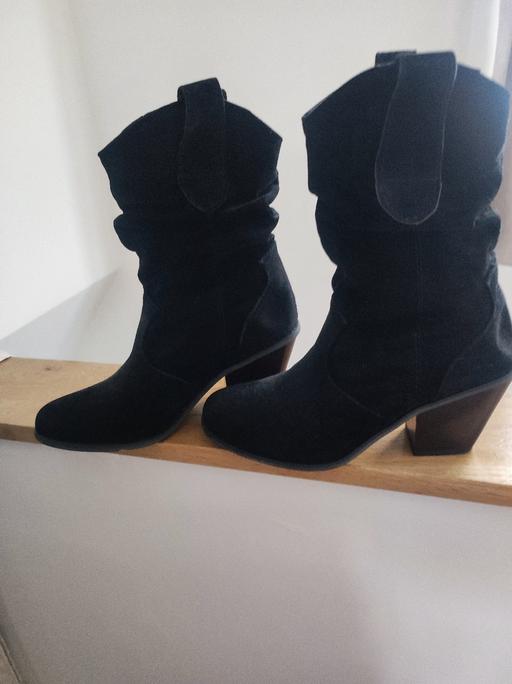 Buy & Sell Kendray Barnsley - Photos for black suede Boots