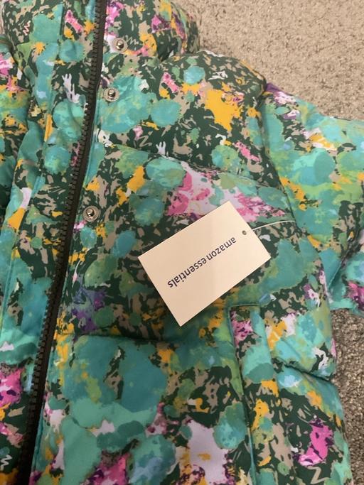 Buy & Sell Whiston Rotherham - Photos for Girls thick padded coat. New with tags!