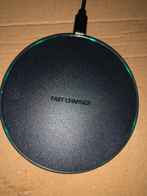 Buy & Sell Idle Bradford - Photos for Wireless Charger – Fast & Convenient Charging