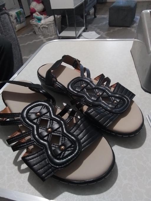 Buy & Sell Corngreaves Trading Estate Sandwell - Photos for ladies sandals