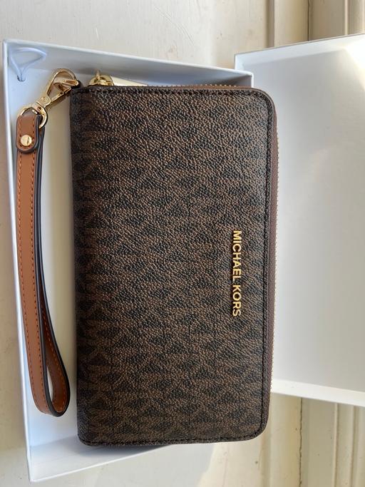 Buy & Sell Winchmore Hill North London - Photos for Michael kors wallet