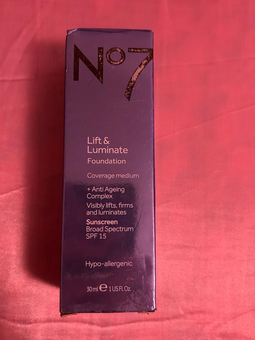 Buy & Sell Northville South Gloucestershire - Photos for no7 lift and luminate foundation