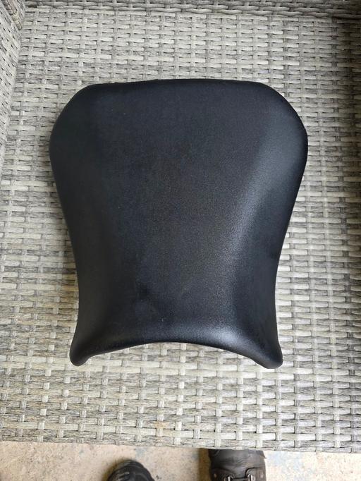 Vehicles Woodcross Wolverhampton - Photos for gsxr750 2004 k4 seat