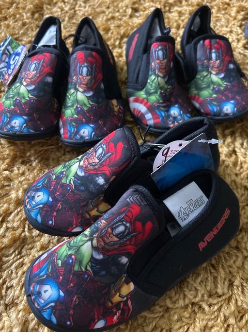 Buy & Sell Dovecot Knowsley - Photos for Kids slippers. Avengers. Size 7,8 or 9. New