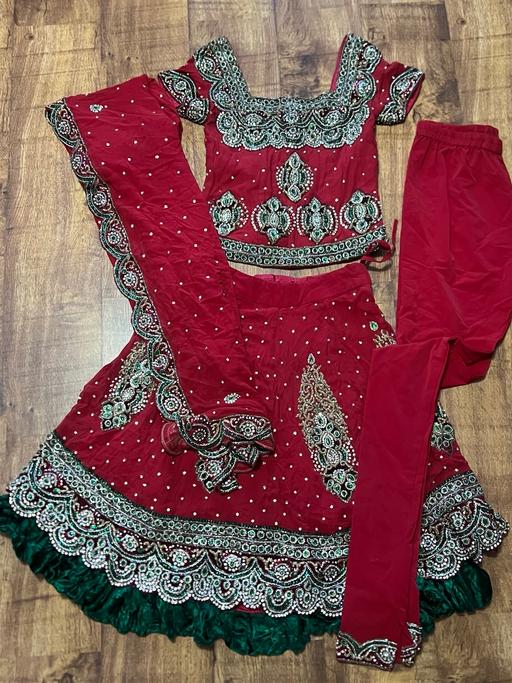Buy & Sell Bristol South Gloucestershire - Photos for New red&cream chuddiar size8/10