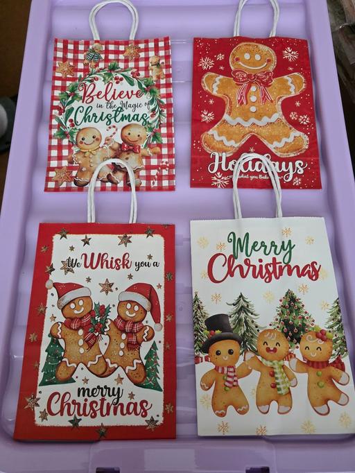 Classes Blackpool Town Centre Blackpool - Photos for Christmas gift bags x 4 NEW