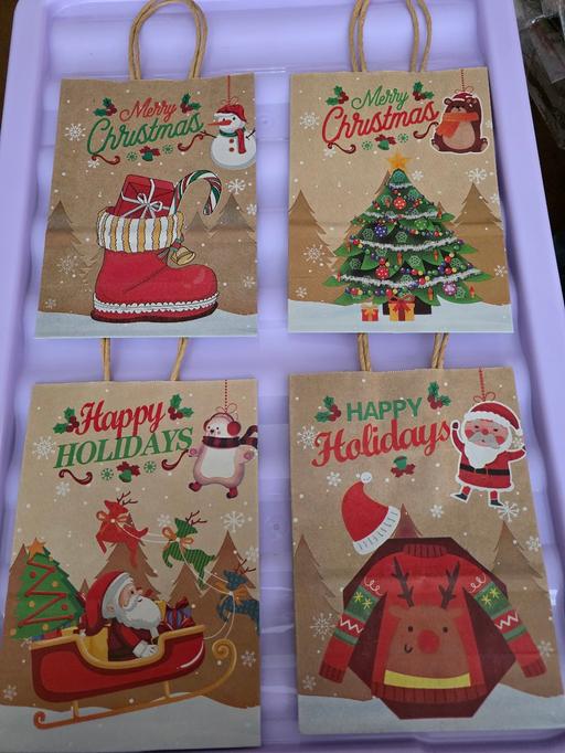 Classes Blackpool Town Centre Blackpool - Photos for Christmas gift bags x 4 NEW