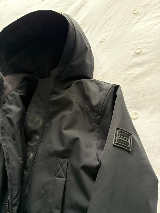 Buy & Sell Kings Norton Birmingham - Photos for Boys 3/4 length Hugo Boss Coat