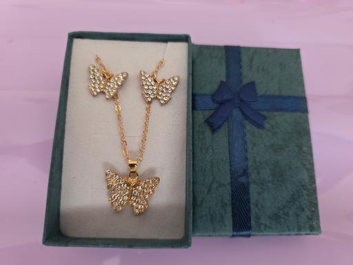 Buy & Sell Blackpool Town Centre Blackpool - Photos for Butterfly necklace & earrings NEW