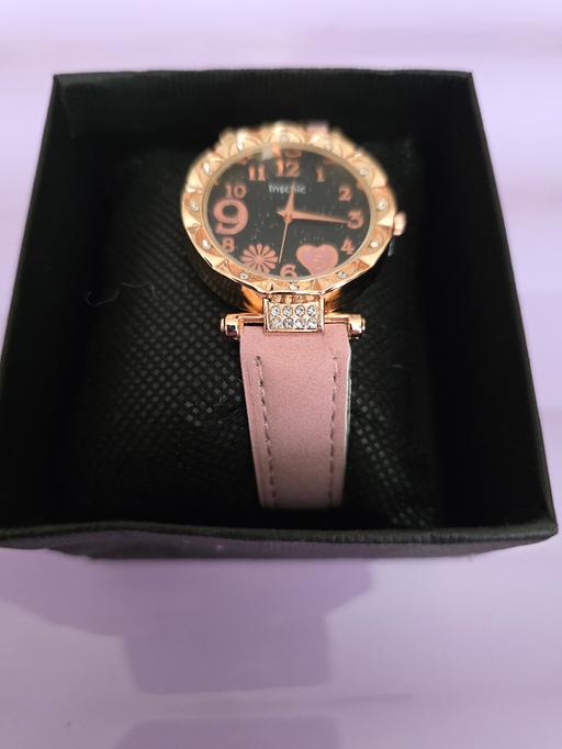 Buy & Sell Blackpool Town Centre Blackpool - Photos for Ladies watch in box NEW