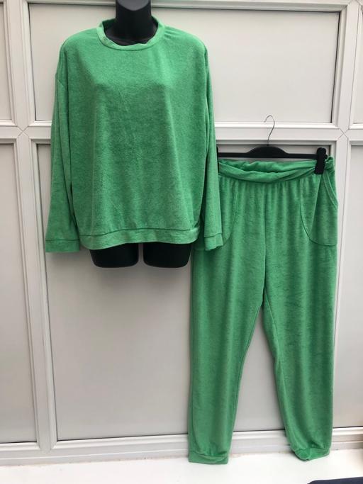 Buy & Sell Cradley Heath Sandwell - Photos for (Size 16/18) LADIES SET