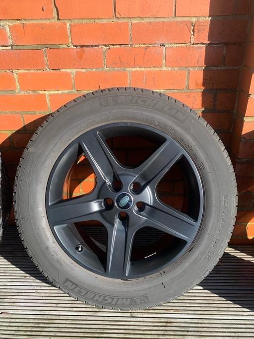 Vehicles French Walls Sandwell - Photos for Land Rover Range Rover Defender 20’’ alloys
