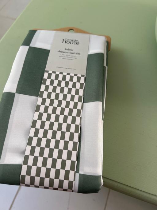 Buy & Sell Wombwell Barnsley - Photos for New Shower Curtain Green and white