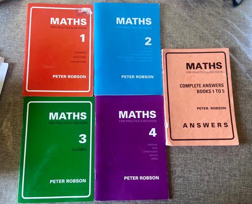 Buy & Sell Chadwell Heath Redbridge - Photos for Peter Robson Maths 4x books + 1x answer book.