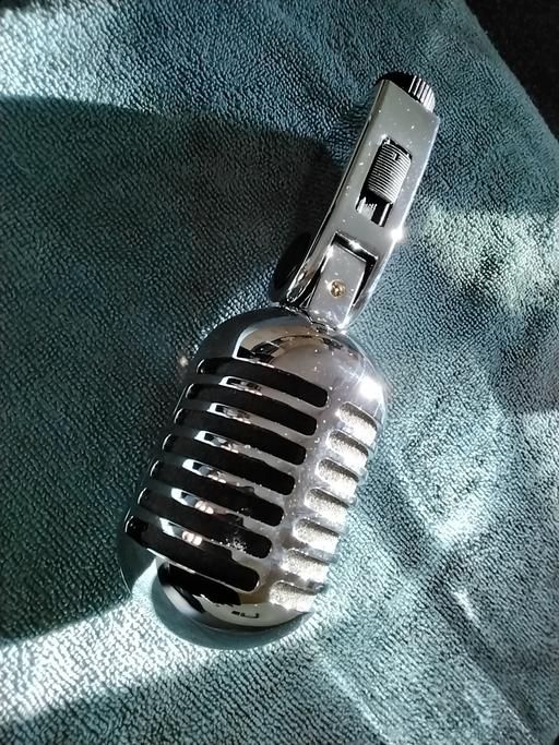 Buy & Sell Swanley Sevenoaks - Photos for Yoga Dm868 50's Elvis style chrome microphone