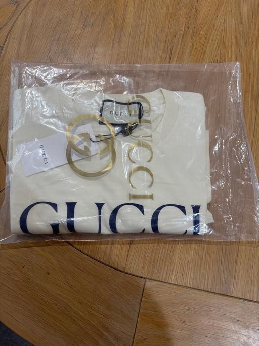 Buy & Sell Cricklewood North West London - Photos for Men’s t shirt