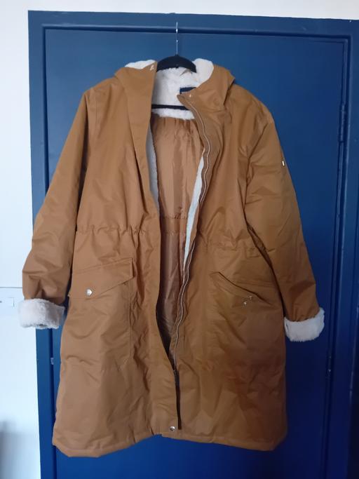 Buy & Sell Greasbrough Rotherham - Photos for Regatta mustard Yellow mid Length rain coat.