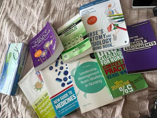 Buy & Sell Bethnal Green East London - Photos for Nursing/medical books for sale