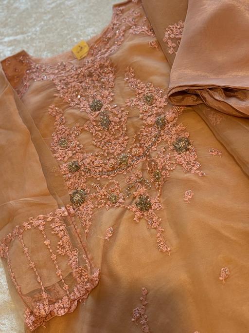 Buy & Sell Whitton Richmond upon Thames - Photos for Pakistani shalwar