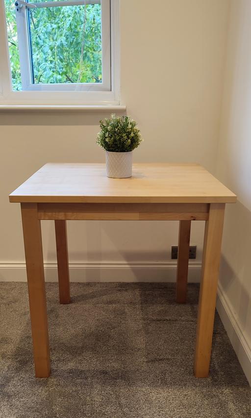 Buy & Sell Cheshunt Broxbourne - Photos for IKEA small (74cm) square table ,