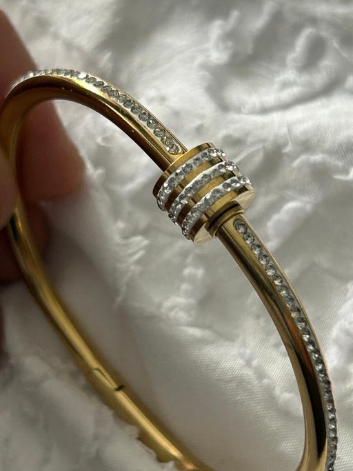 Buy & Sell Walkerville Newcastle upon Tyne - Photos for Gold bangle