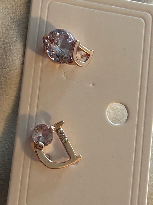 Buy & Sell Walkergate Newcastle upon Tyne - Photos for D earrings