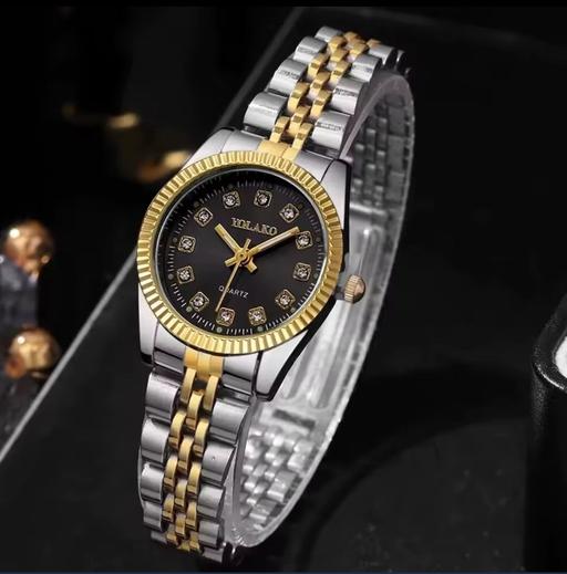 Buy & Sell Walkerville Newcastle upon Tyne - Photos for Women’s watch black and gold 22mm quartz
