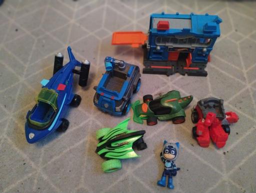 Buy & Sell Kirkdale Liverpool - Photos for mixed vehicles and figure