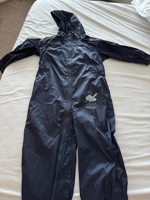 Buy & Sell Longlands South East London - Photos for Regatta blue waterproof puddle suit 5-6 years