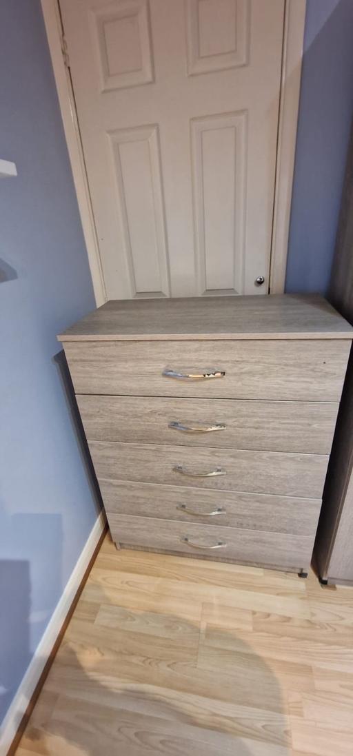 Buy & Sell Dagenham Barking and Dagenham - Photos for Chest of draw