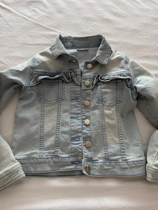 Buy & Sell New Eltham South East London - Photos for Girls denim jacket 8 years