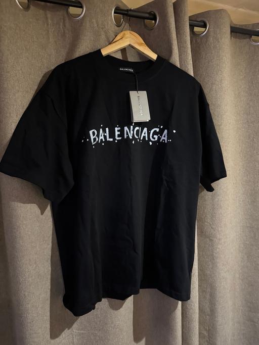 Buy & Sell Cricklewood North West London - Photos for Balenciaga men’s t shirt