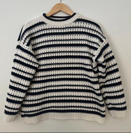 Buy & Sell Merton Park South West London - Photos for Navy and white striped knitted jumper