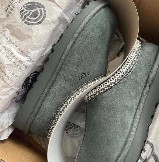 Buy & Sell Old Kent Road South East London - Photos for Ugg Tasman II in Grey