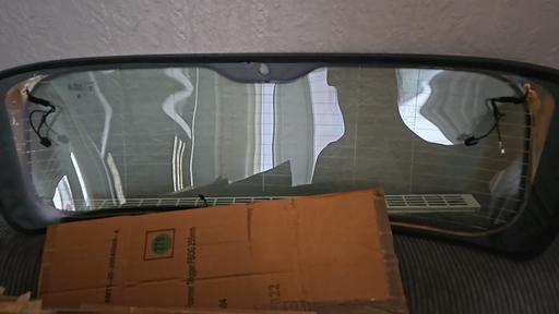 Vehicles Aston Birmingham - Photos for BMW 7 SEATER SERIES 2 WINDOWS