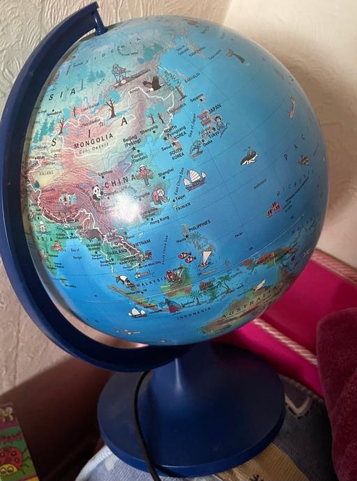 Buy & Sell Wigginton Tamworth - Photos for World globe lamp