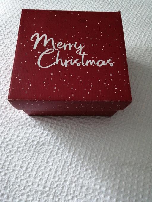 Buy & Sell Wednesfield Wolverhampton - Photos for Xmas Box, couple of marks on corners
