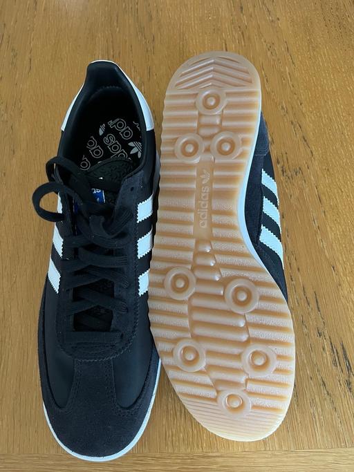 Buy & Sell Burnedge Rochdale - Photos for Adidas SL72 trainers black