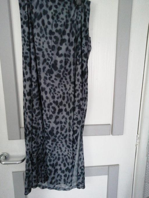 Buy & Sell Wednesfield Wolverhampton - Photos for ladies long skirt size *L*